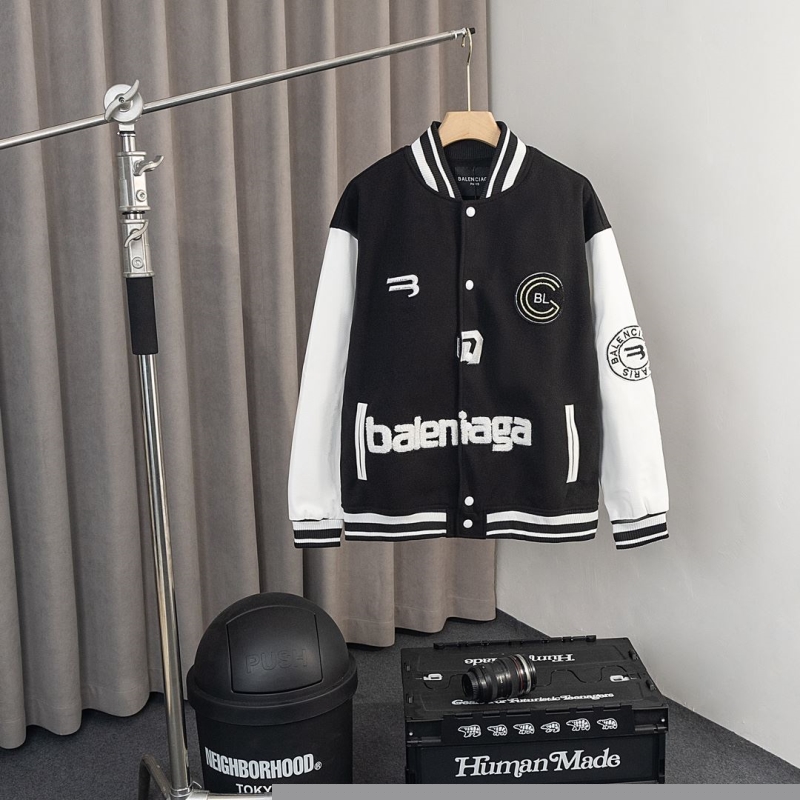 Ba*len*cia*ga coats